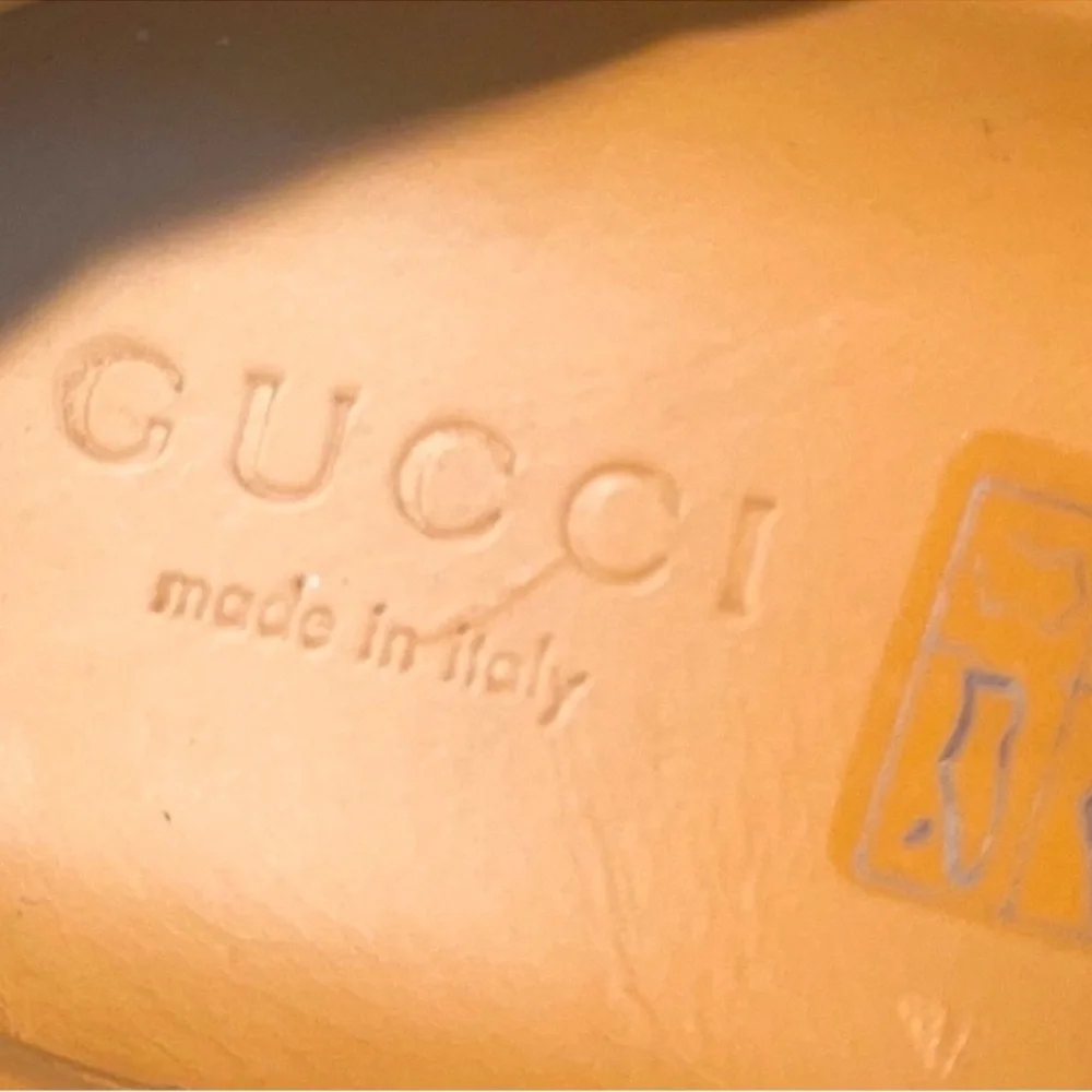 Authentic Gucci luxury designer embroidered lace up leather boots sz 12 kids